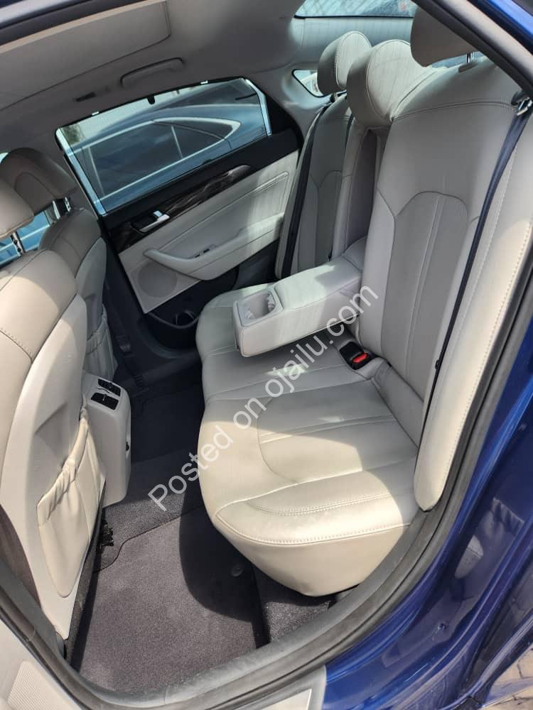 2013 Hyundai Sonata: Luxury Sedan, Pristine Condition