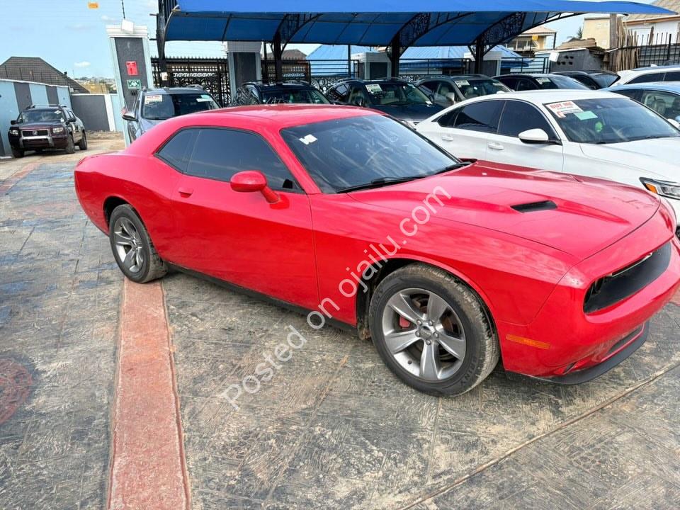 2016 Dodge Challenger: Low Mileage, Accident-Free!