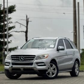Own the Road: 2013 Mercedes-Benz ML350 Luxury Awaits