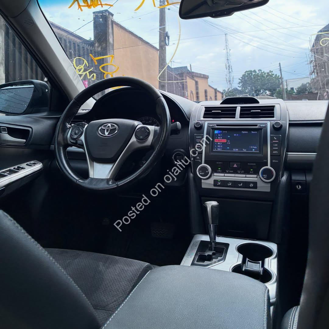 2012 Toyota Camry Sport: Accident-Free Foreign V6, ₦14M