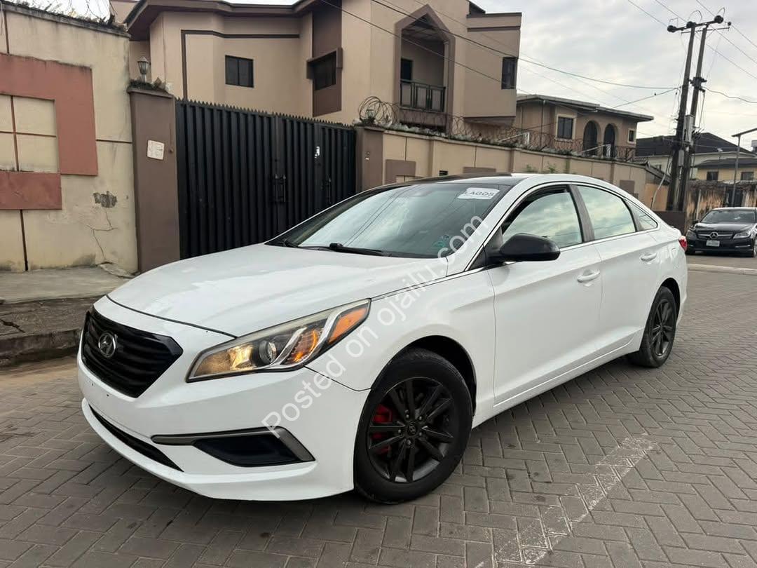 Luxury 2015 Sonata: Accident-Free & Priced at 11.5m