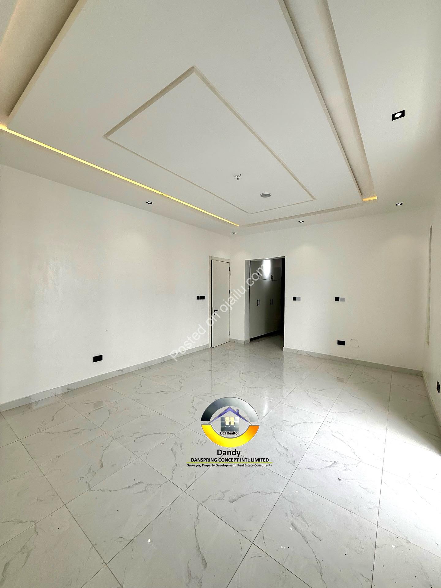 4-Bed Corner Duplex w/ Gov’t Consent in Idado