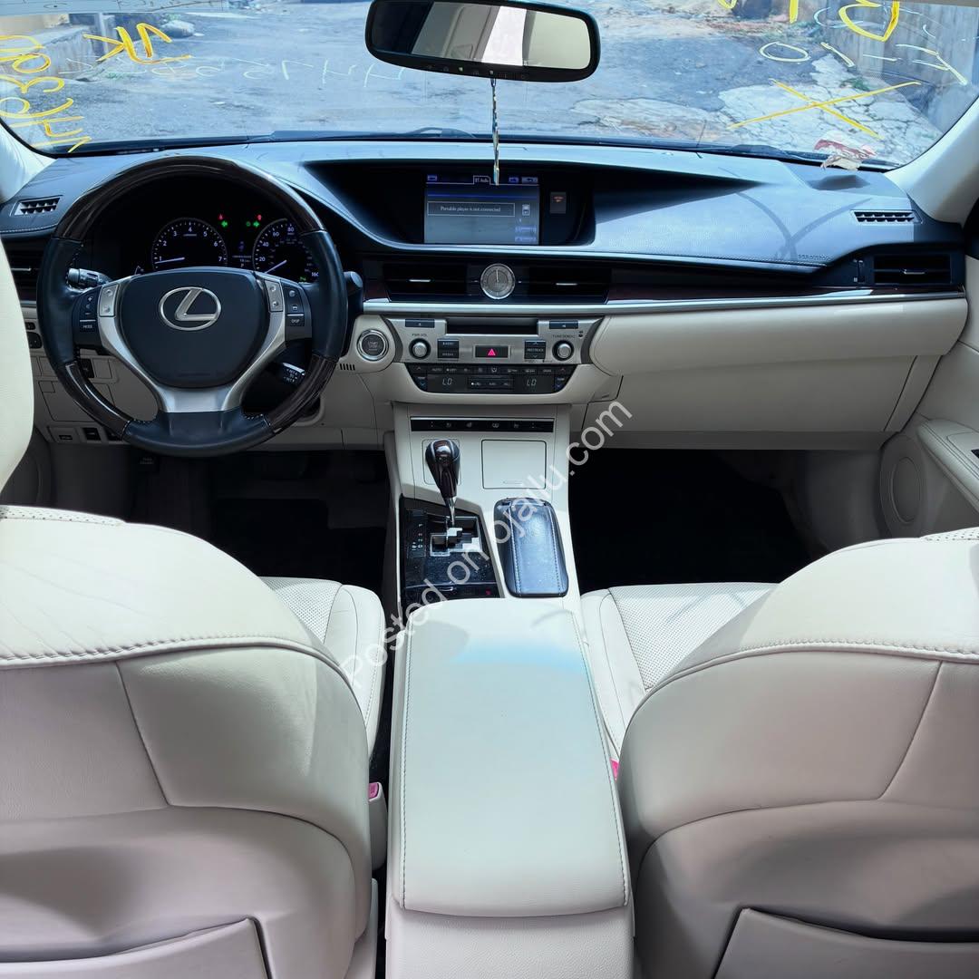 2015 Lexus ES 350: Luxury, Zero Accidents, ₦17.8M