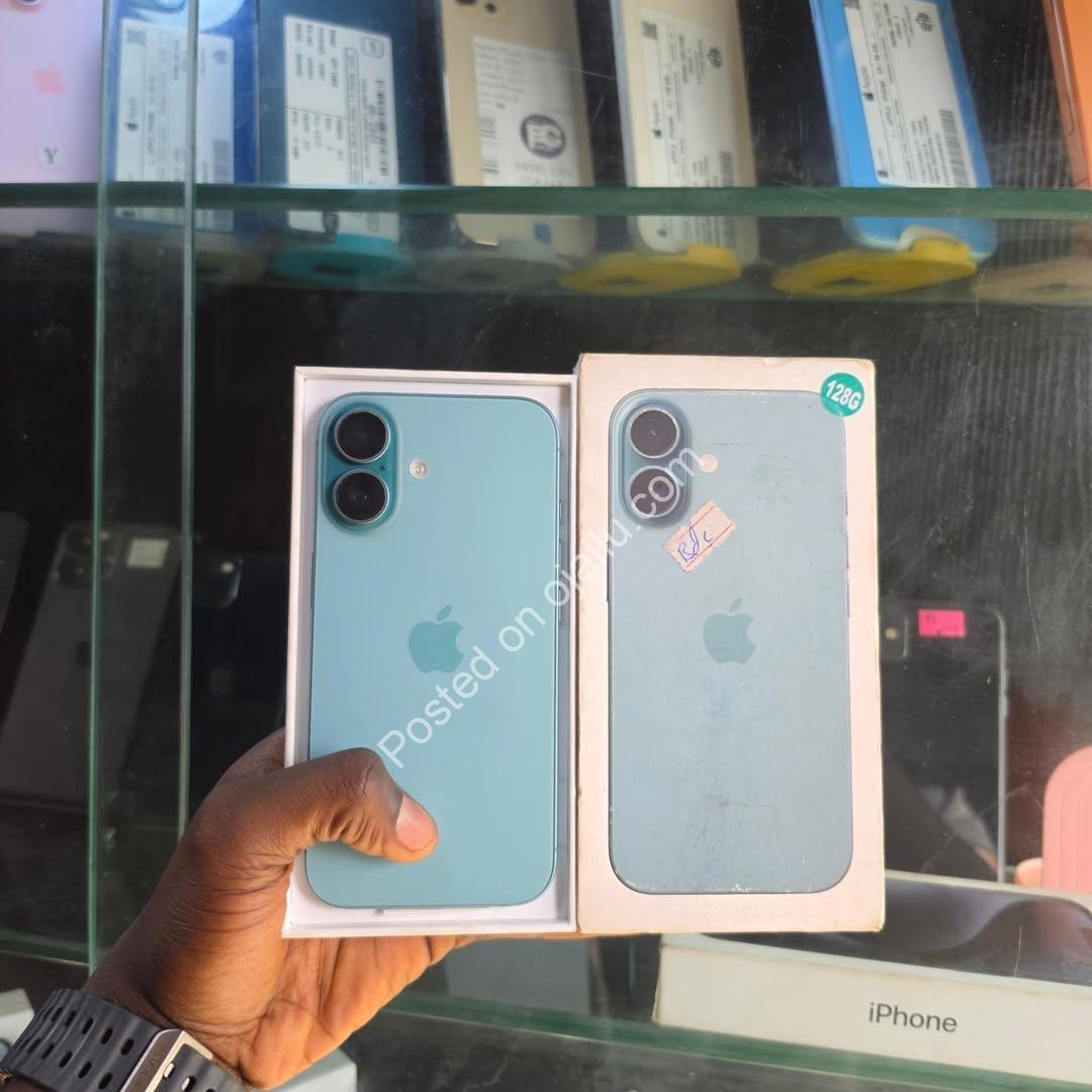 Pristine iPhone 16 128GB Teal – Open Box Steal at ₦900K