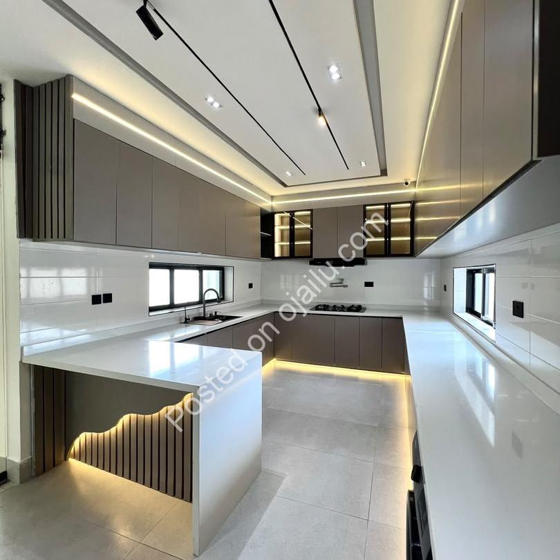 Smart Living Starts Here: 5-Bed Lekki Duplex + Cinema, Gym & Pool