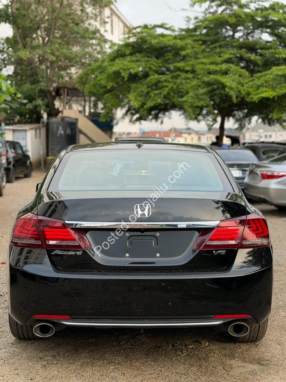 2013 Honda Accord EX-L V6: Loaded, Clean & Ready