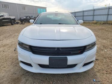 2016 Dodge Charger SXT: V6 Power