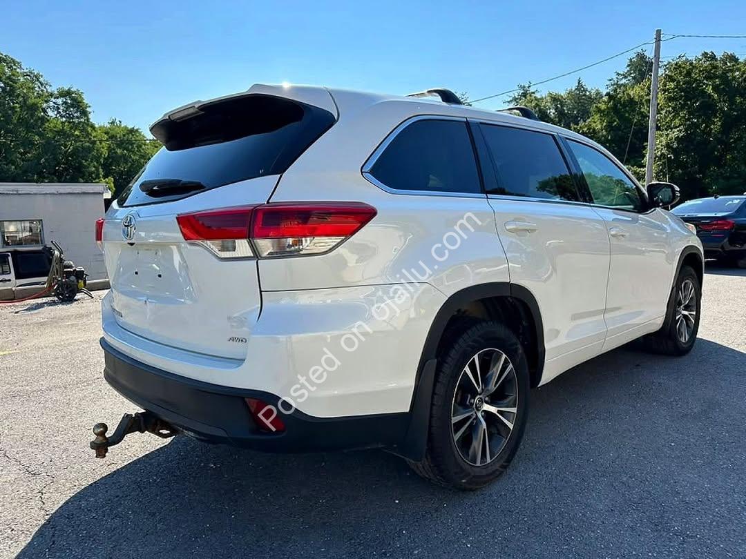 2018 Toyota Highlander LE – Run & Drive, V6 Power