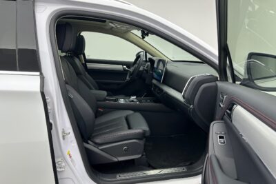 2020 BYD Tang Hybrid AWD – 6-Seater Thrill