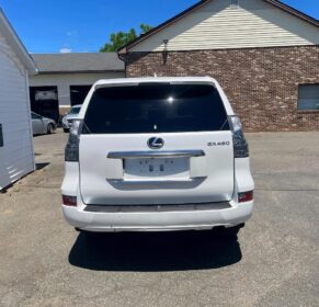 Unleash V8 Power: 2023 Lexus GX 460 Ready to Drive