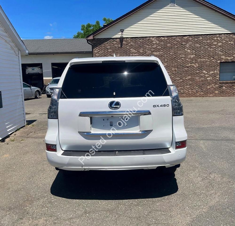 Unleash V8 Power: 2023 Lexus GX 460 Ready to Drive