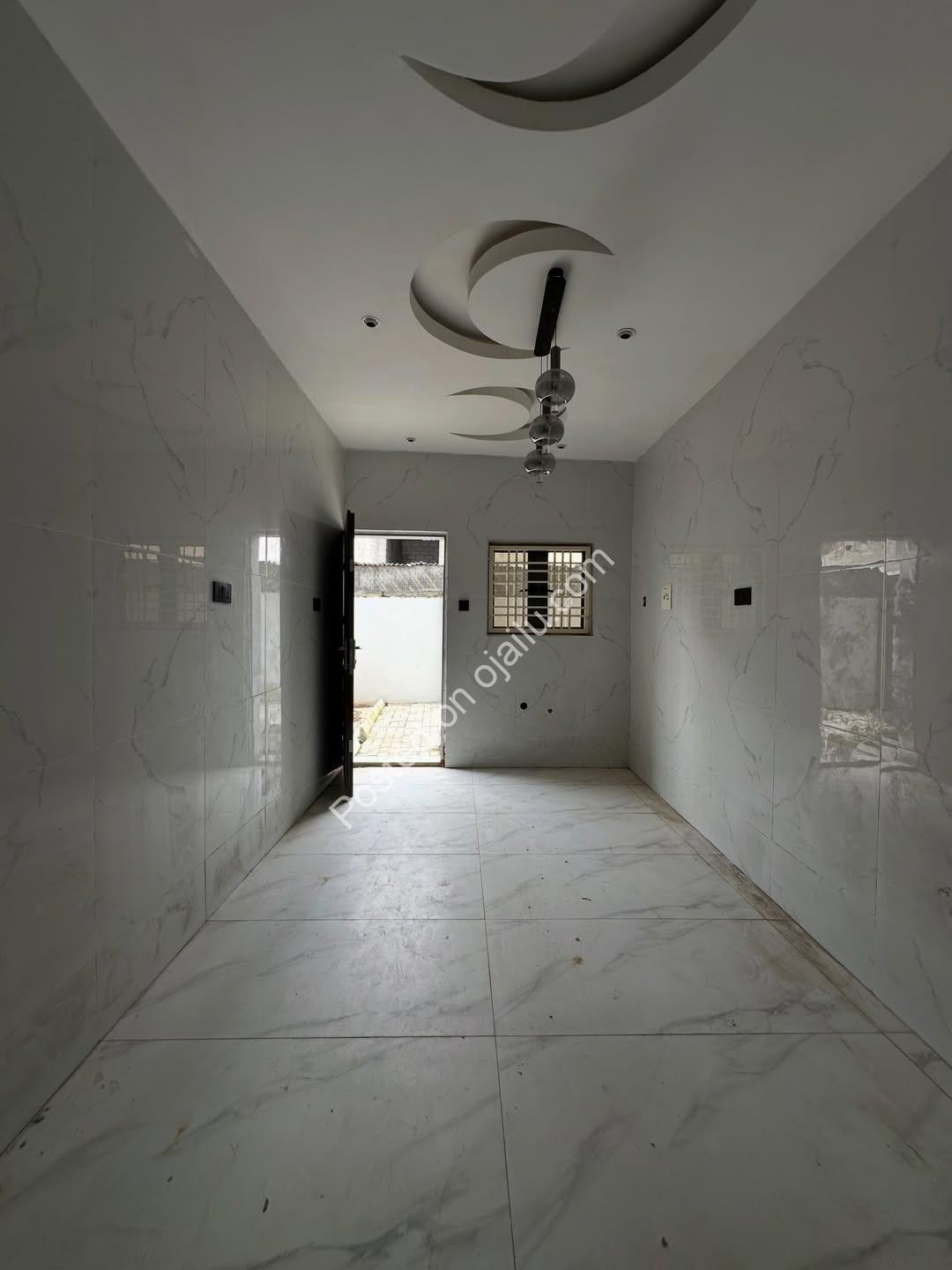 4-Bed Terrace + BQ in Lifecamp – Corner Piece