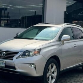 2015 Lexus RX350 Full Option – 19M