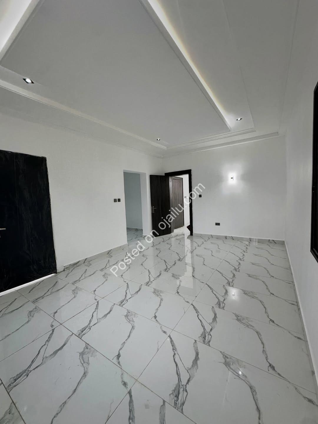 5-Bed Terrace Duplex + BQ in Serene Lifecamp