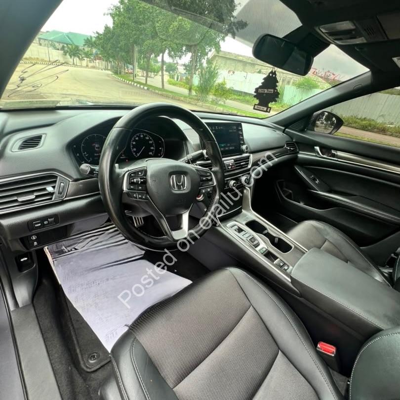 2019 Honda Accord 2.0T Sport – Full Option, Duty Paid