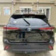 2021 Toyota Highlander Platinum AWD – Blacked-Out Luxury, Priced to Move