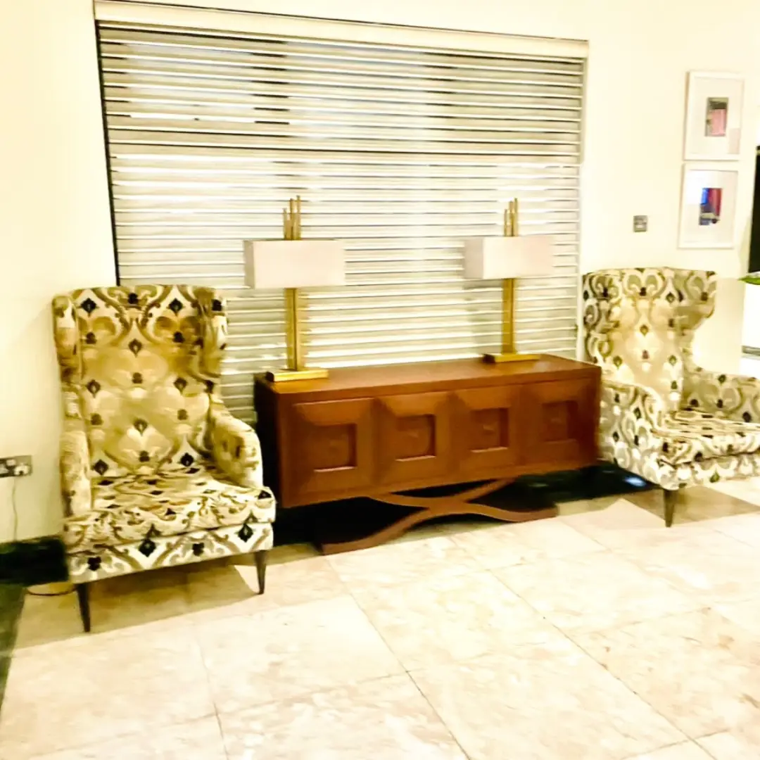 Serviced 3-Bed Ensuite + BQ in Prime Lekki Phase 1