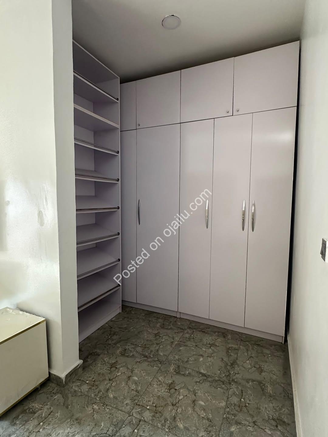 Exquisite 4-Bed Terrace Duplex in Ikota GRA