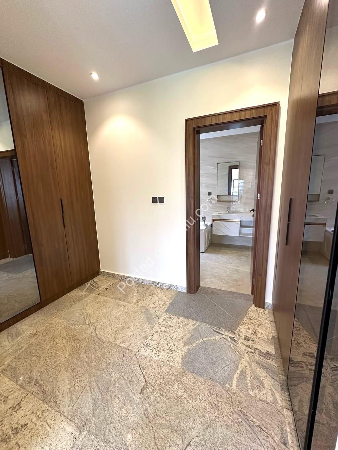 Brand-New 4-Bed Detached Duplex + BQ in Lifecamp