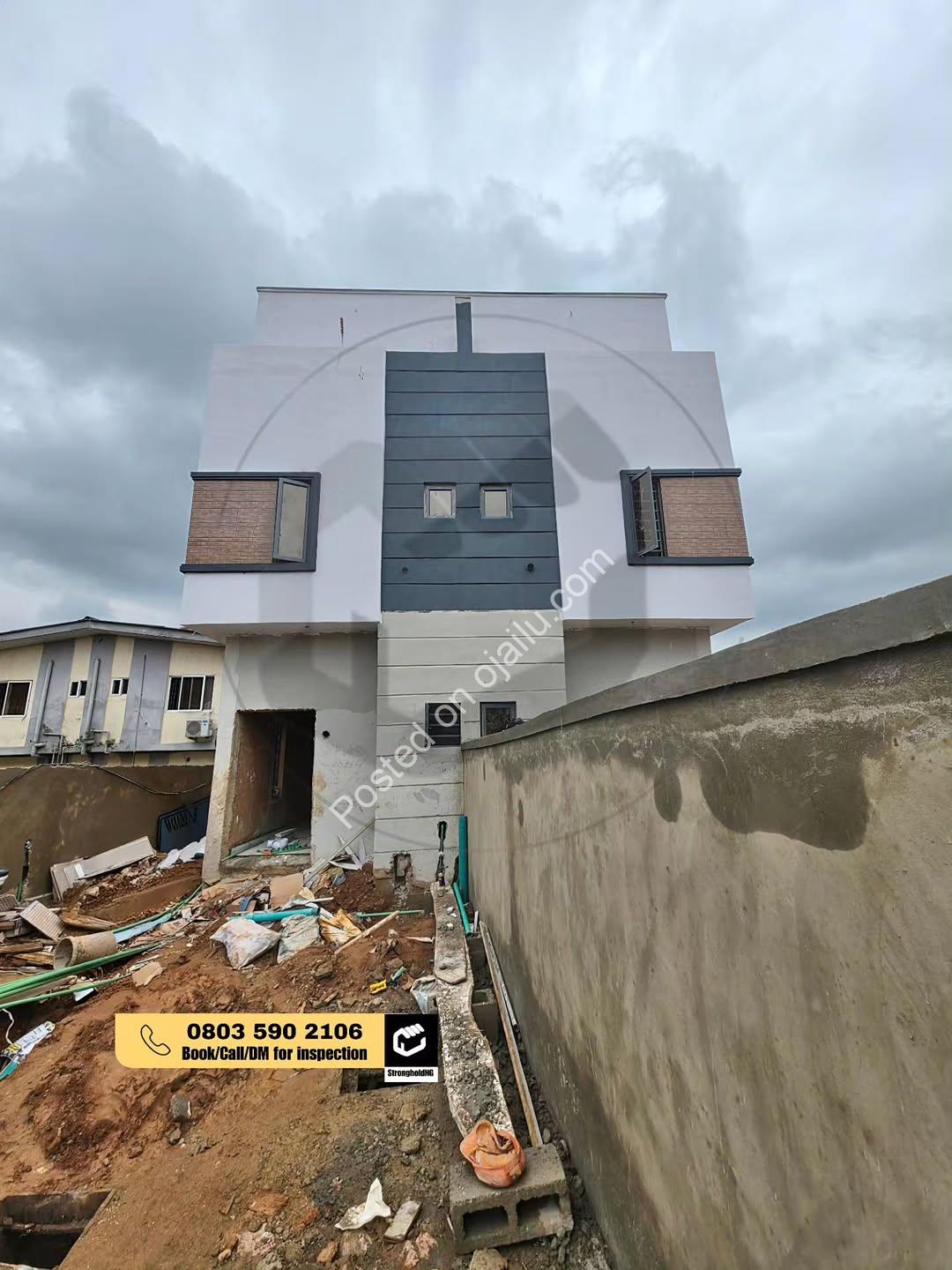 Stunning 4-Bed All-Ensuite Duplex in Magodo GRA