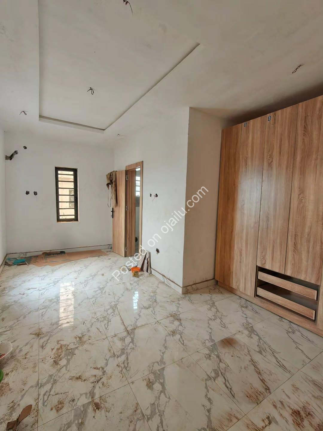 Stunning 4-Bed All-Ensuite Duplex in Magodo GRA
