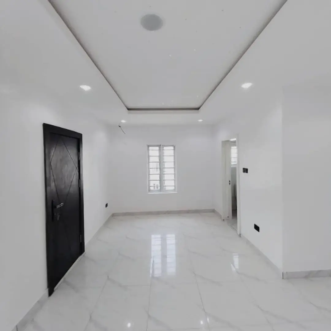 6-Bed Chevron Duplex with Pool & Sprawling Compound
