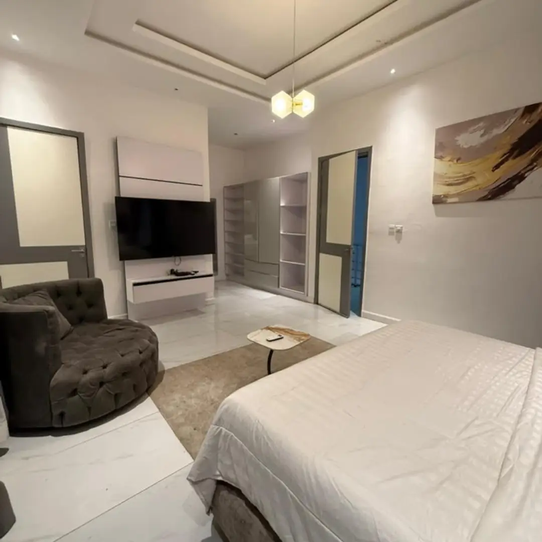 Move-In Ready 4-Bed Terrace Duplex in Lekki
