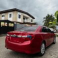 Luxury 2012 Toyota Camry XLE: Sunroof, Camera, Pure Class