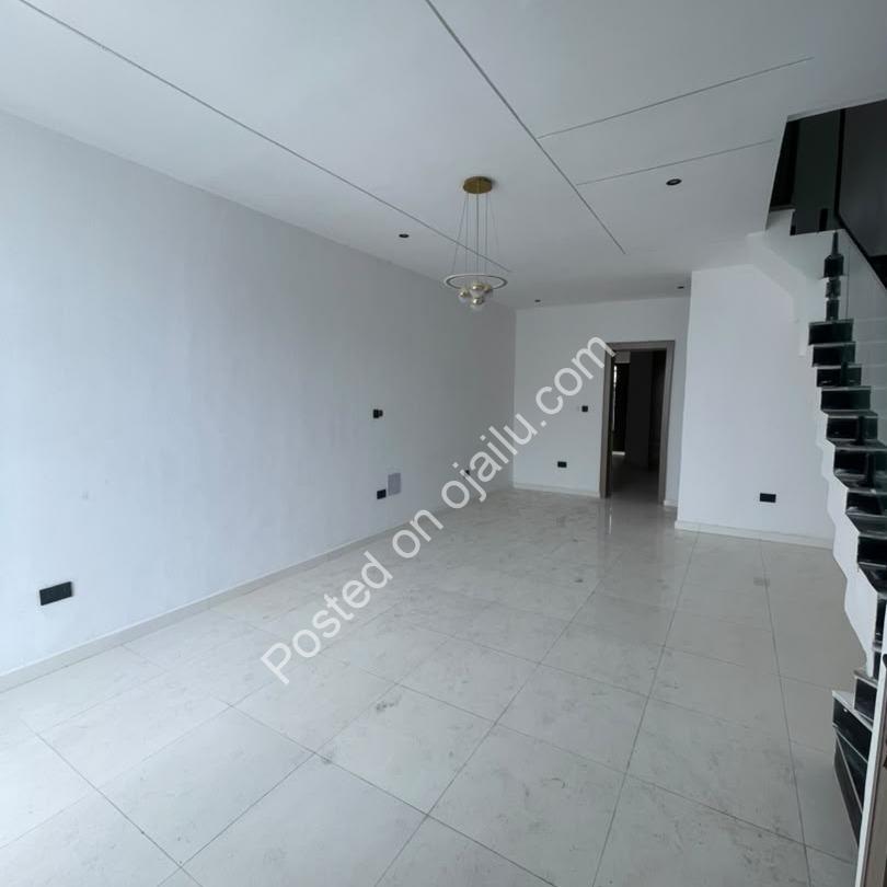 Sangotedo Smart Living: 3-Bed Terrace Duplex with CofO