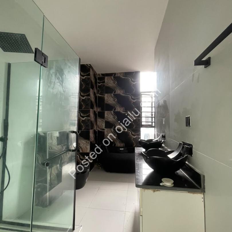 Smart 4-Bed Semi-Detached Duplex in Ikota Lekki