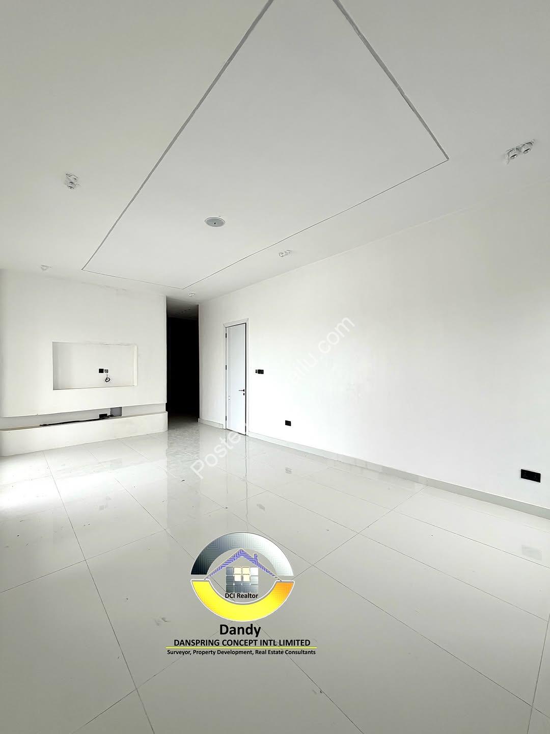 5-Bed Lekki Marvel: Cinema, Pool & Rooftop Views