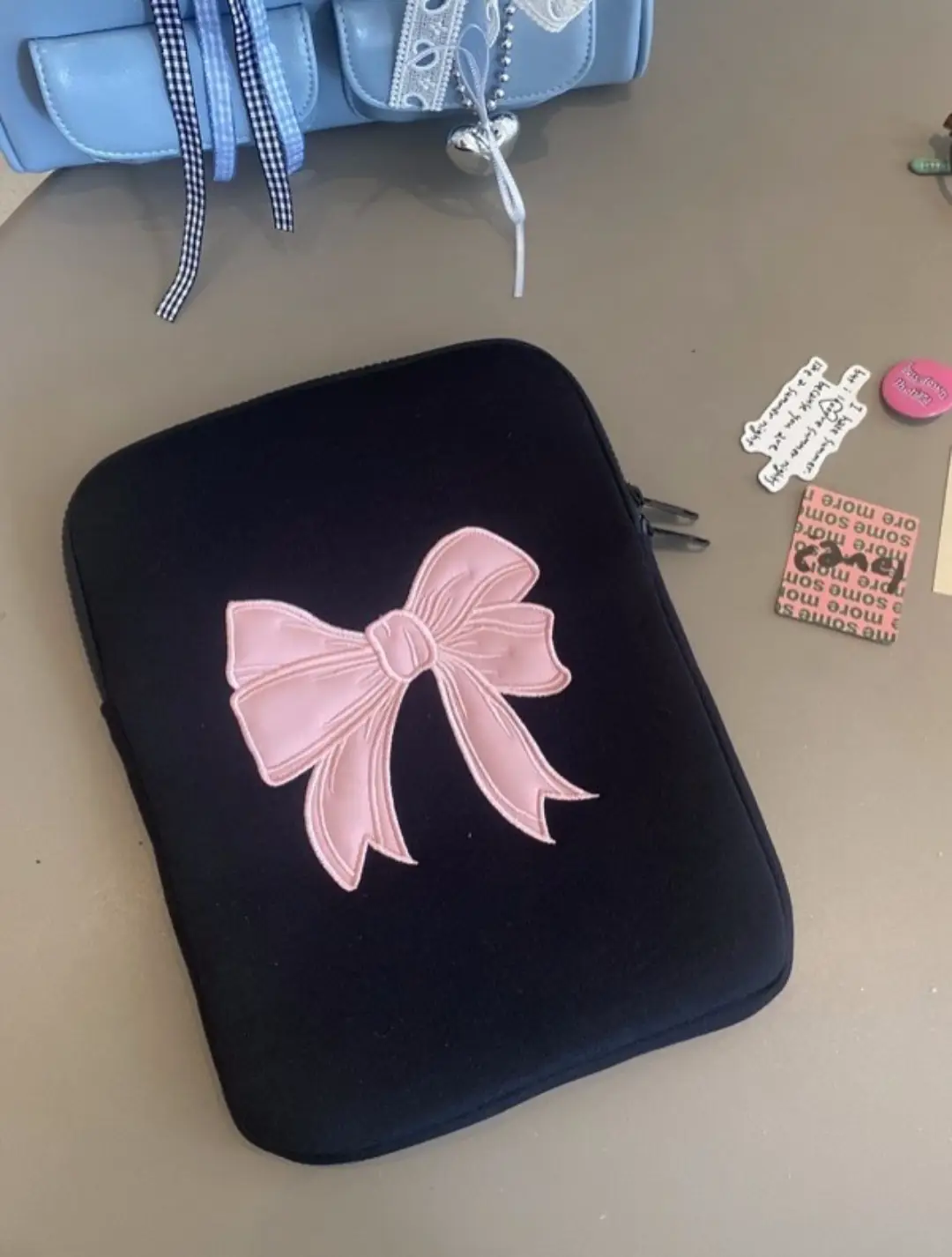 Stylish Bow Tie Laptop & iPad Sleeve – Slim Padded Protection