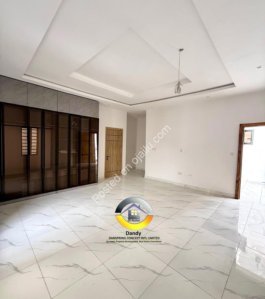 Smart 4-Bed Chevron Duplex with BQ & Governor’s Consent