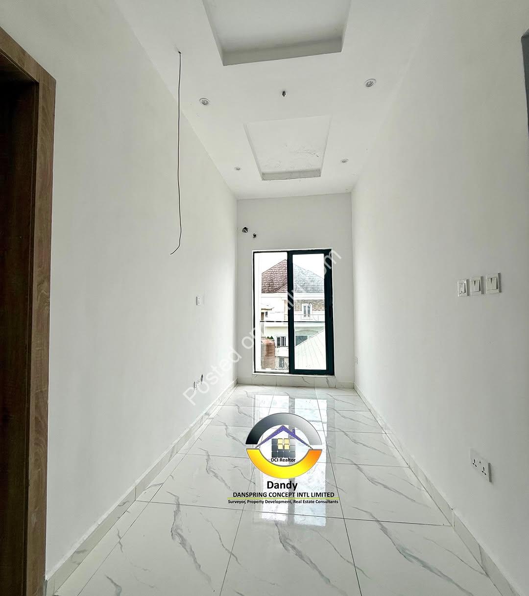 Smart 4-Bed Chevron Duplex with BQ & Governor’s Consent