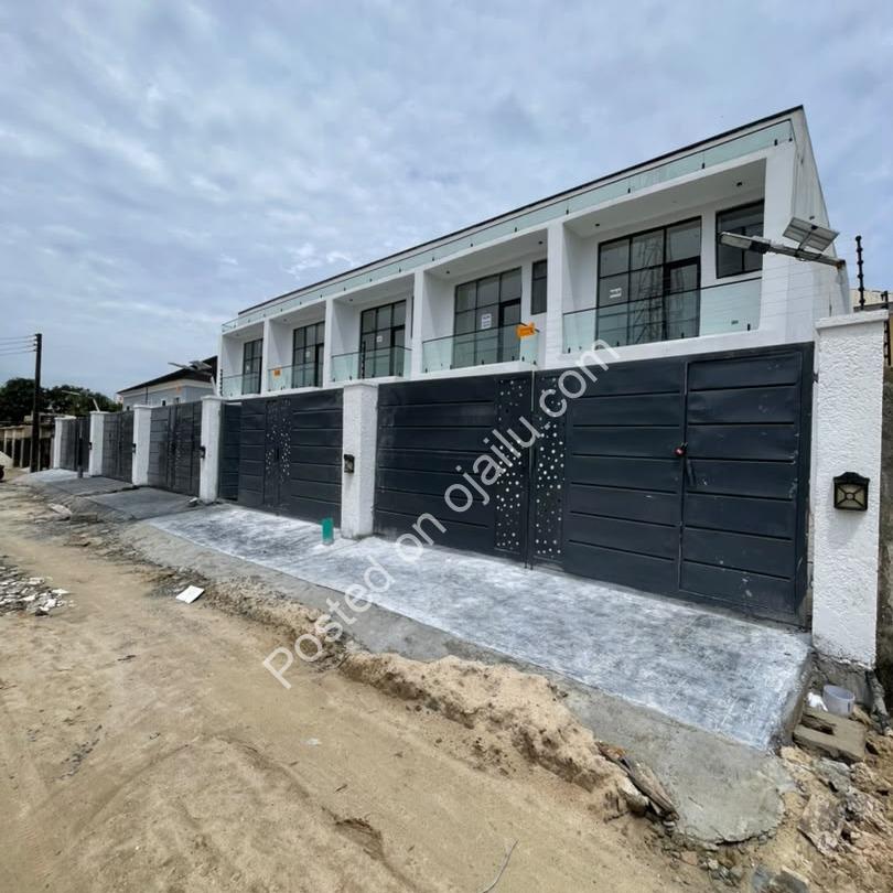 Sangotedo Smart Living: 3-Bed Terrace Duplex with CofO