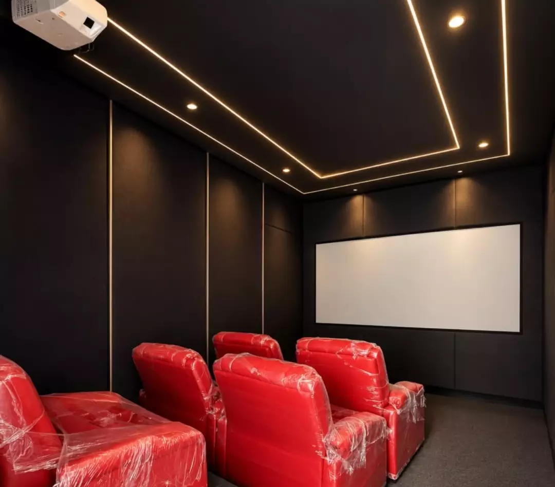 5-Bedroom Smart Duplex with Cinema & Pool in Ajah