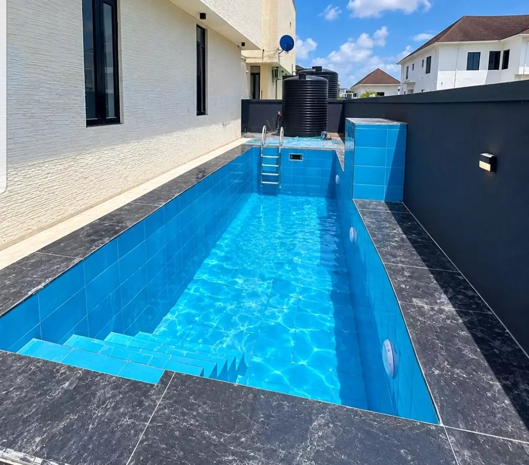 5-Bedroom Smart Duplex with Cinema & Pool in Ajah