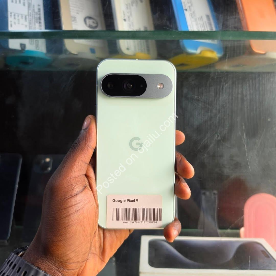 Pixel 9 256GB + 12GB RAM Green UK Used – 100% Battery & Free Screen Guard