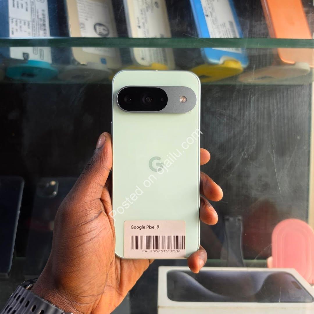 Pixel 9 256GB + 12GB RAM Green UK Used – 100% Battery & Free Screen Guard