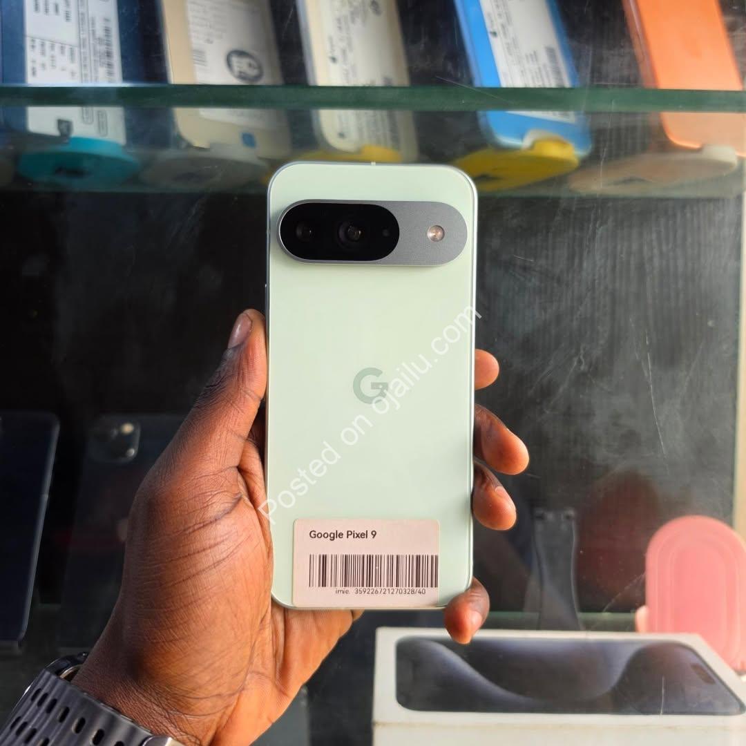 Pixel 9 256GB + 12GB RAM Green UK Used – 100% Battery & Free Screen Guard