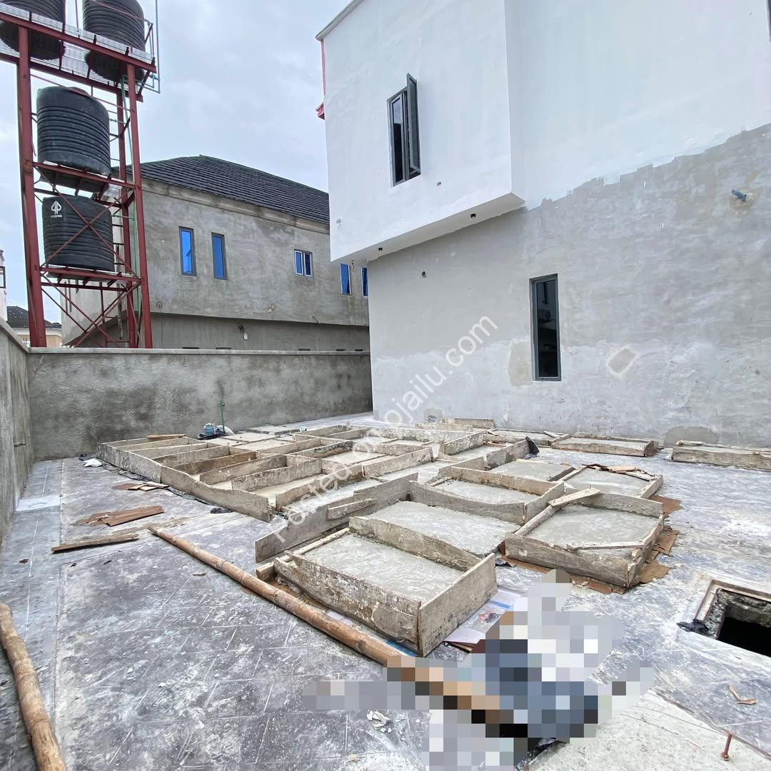 Newly Built 4-Bedroom Ensuite Duplex in Sangotedo