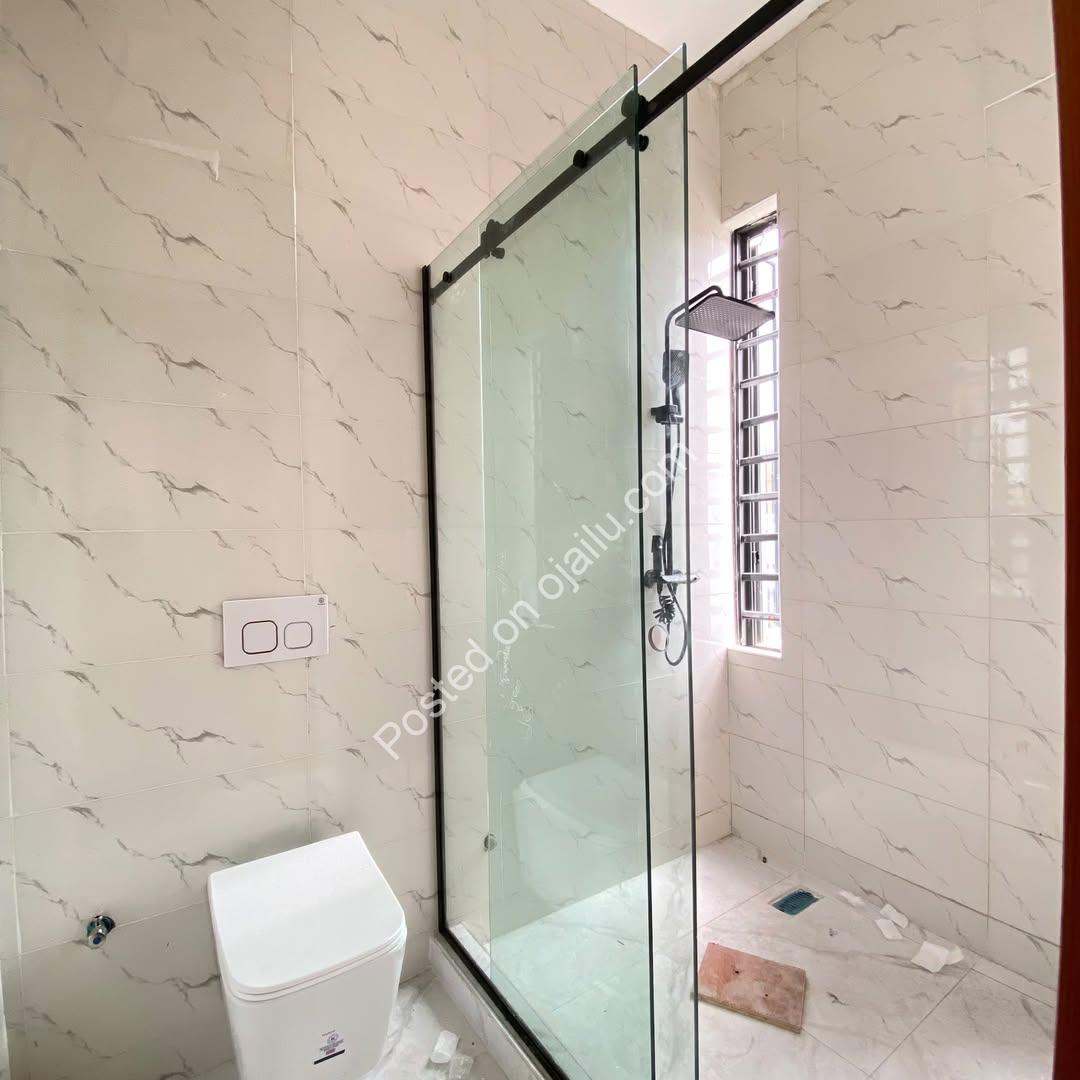 Newly Built 4-Bedroom Ensuite Duplex in Sangotedo