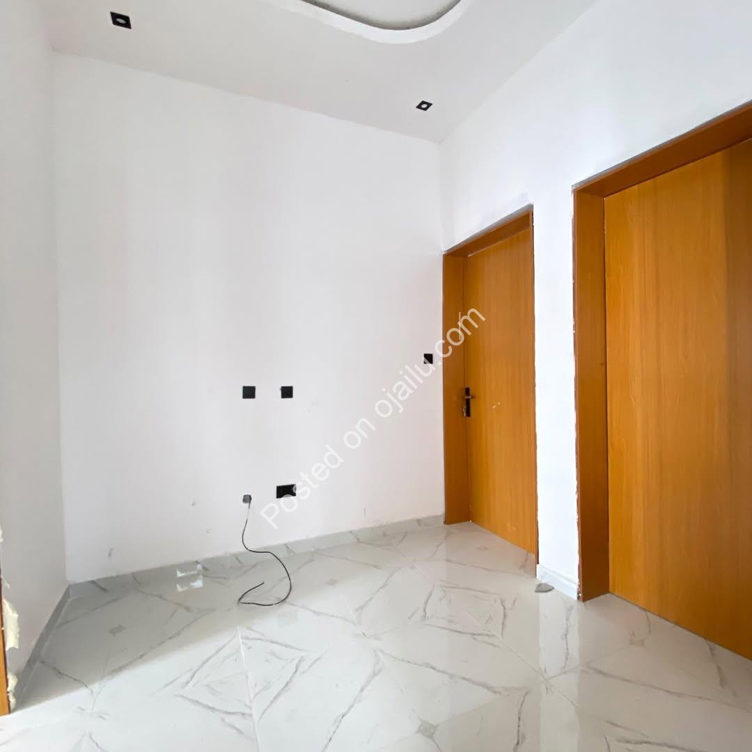 Newly Built 4-Bedroom Ensuite Duplex in Sangotedo