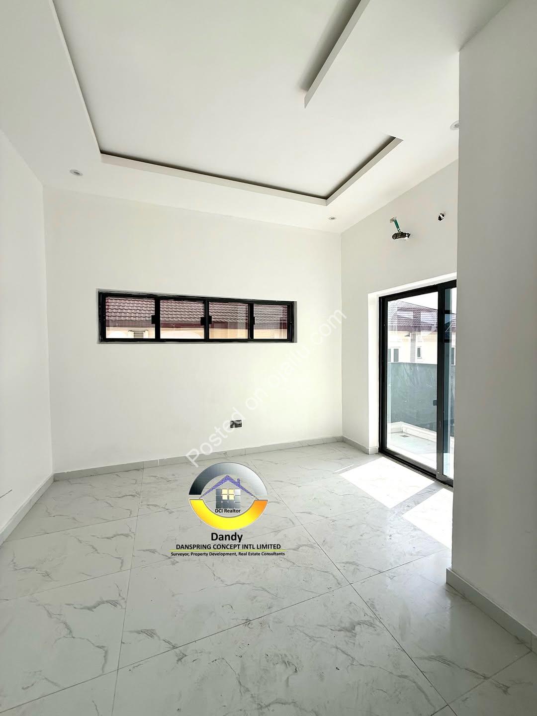 Chevron Lekki: 4-Bed Duplex + Pool, Fully Ensuite