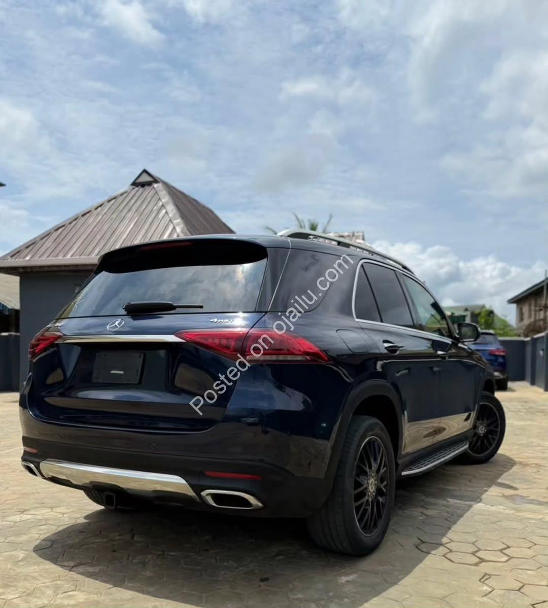 2019 Mercedes GLE350: Thumbstart, Sunroof, 360° Cam