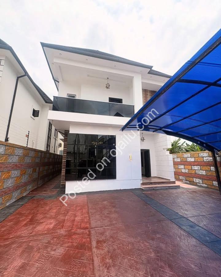 Own a Contemporary 4-Bedroom Duplex on SARS Road