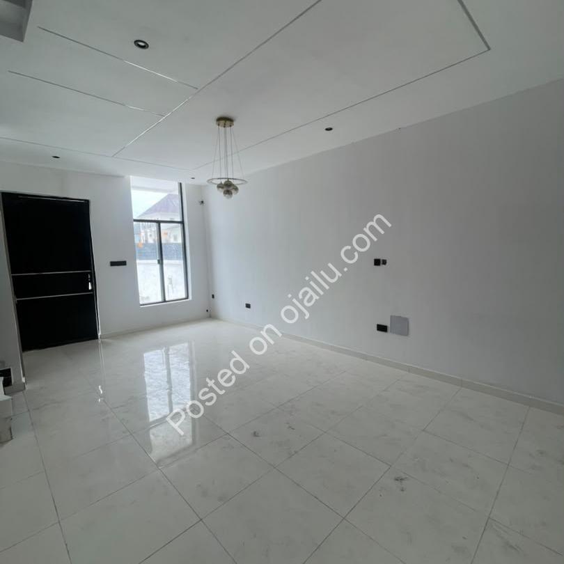 Sangotedo Smart Living: 3-Bed Terrace Duplex with CofO