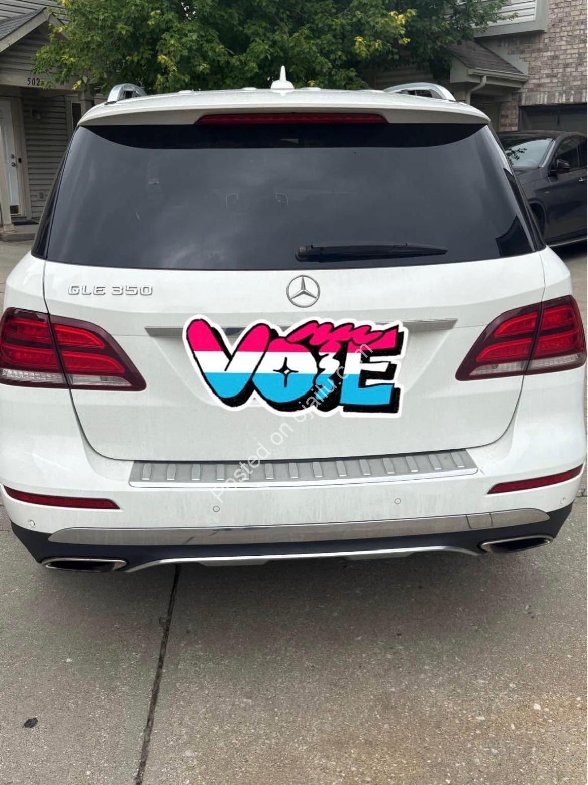 2017 Mercedes GLE350: Sunroof, CarPlay, Accident-Free!