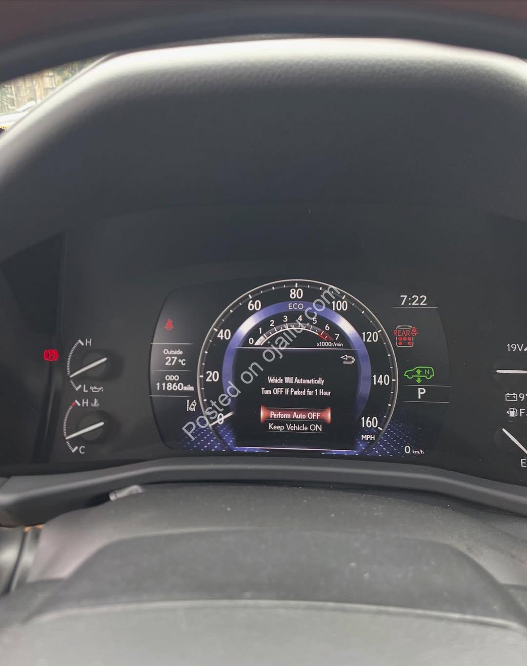 2022 Lexus LX600: Ultimate Luxury SUV with HUD & Wireless Charging