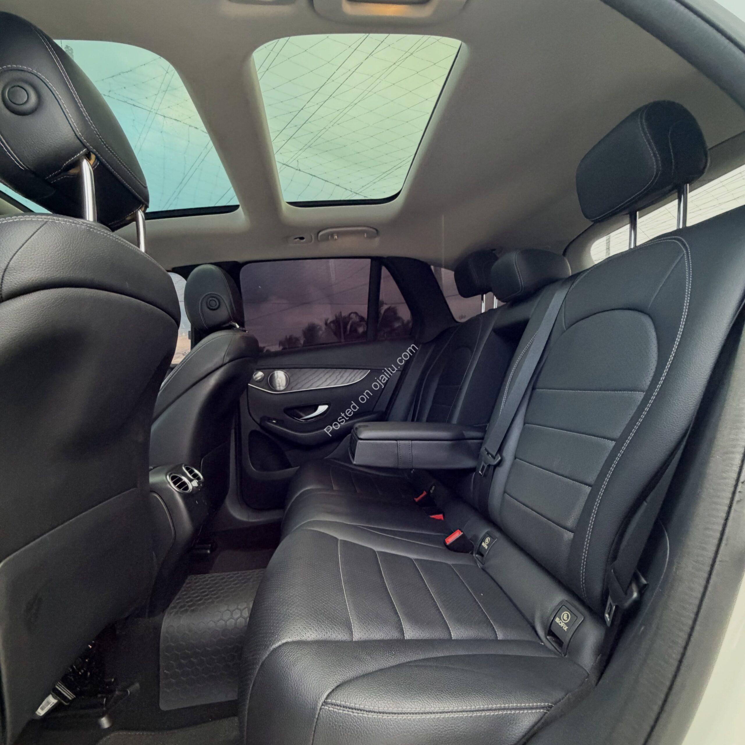 2016 Mercedes GLC300: Luxury, Sunroof & Pure Comfort